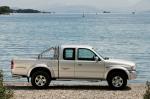 Mazda B2500 2004 года